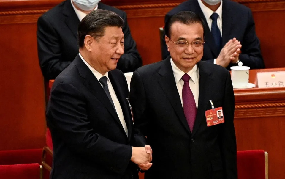 Xi Jinping with Li Keqiang in March of this year