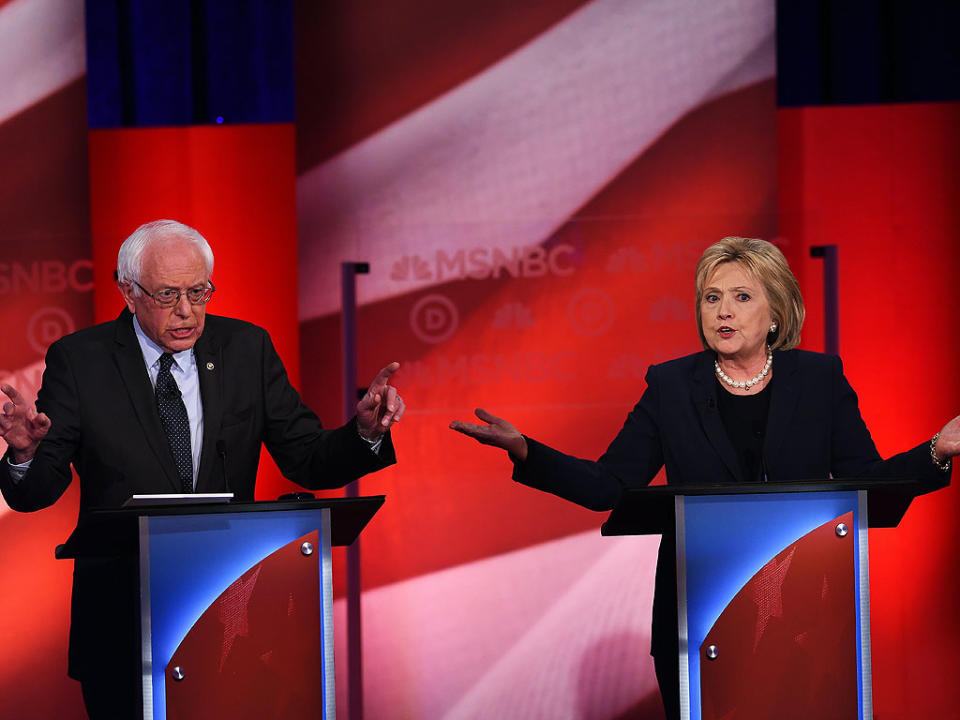 Hillary Clinton Attacks in Debate as Bernie Sanders Boasts Double-Digit Lead in New Hampshire: 'If You've Got Something to Say, Say it Directly| 2016 Presidential Elections, Presidential Elections, politics, Hillary Rodham Clinton