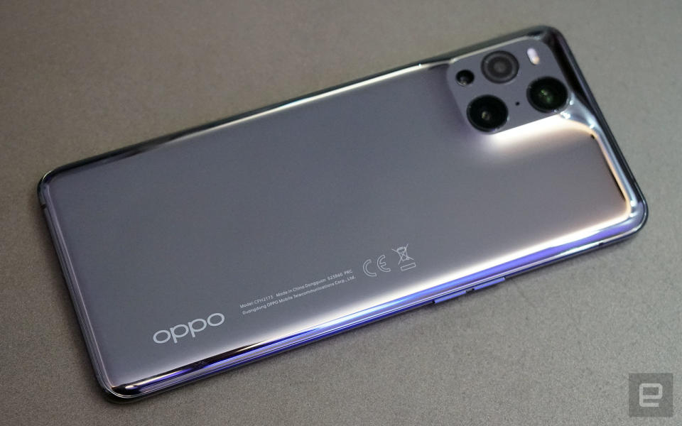 <p>Oppo Find X3 Pro</p>
