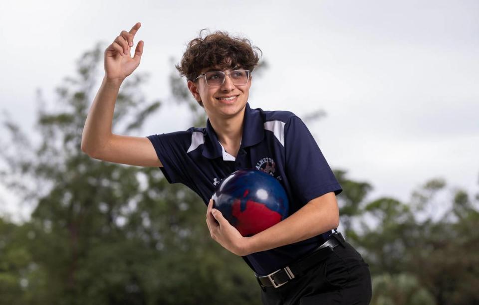 Evan Viener, Miami Palmetto Senior High, Bowling. All-Dade players photographed at A.D. Barnes Park on Wednesday, Dec. 7, 2022, in Miami, Fla.