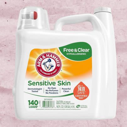 A sensitive skin-friendly laundry detergent