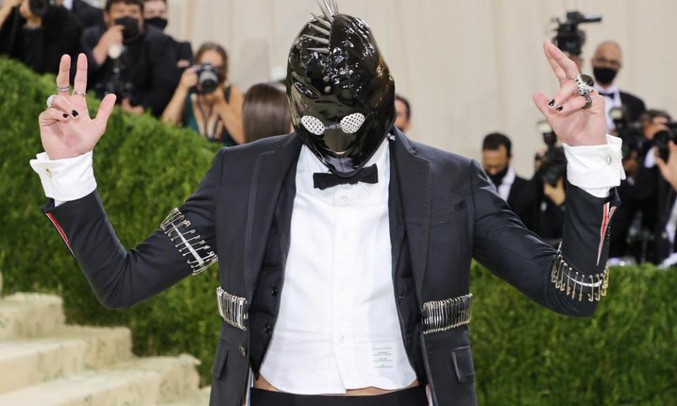 Gossip Girl’s Evan Mock at the Met Gala in Thom Browne.