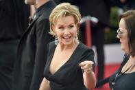 <p>Gabrielle Carteris hat wohl den eindrucksvollsten Weg aller Beverly-Hills-Darsteller eingeschlagen. Als Andrea Zuckerman gab sie die Streberin und brave Studentin. Und auch im echten Leben scheint die Schauspielerin recht ehrgeizig: Mittlerweile hat es die 56-Jährige zur Vorsitzenden der „Screen Actors Guild“ gebracht, der größten Schauspielergewerkschaft der USA. (Bild: Getty Images)</p>