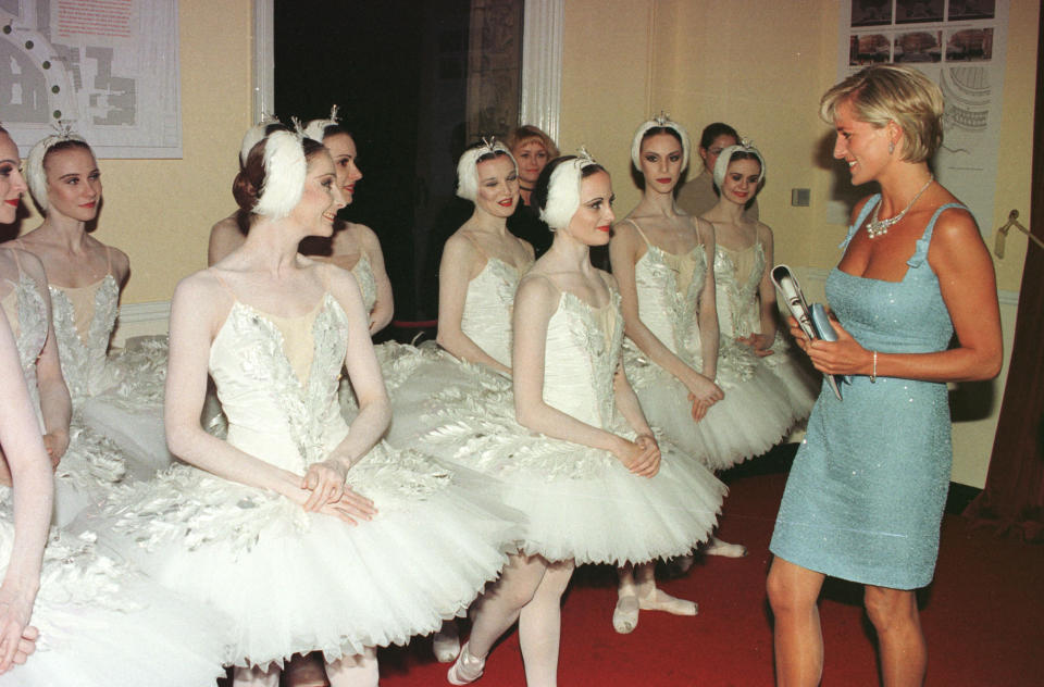 Diana, Princess of Wales, with ballerinas from the English National Ballet after they gave a gala preformance of Swan Lake at the royal Albert Hall   (Photo by John Stillwell - PA Images/PA Images via Getty Images)