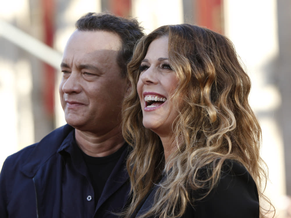 Tom Hanks und Rita Wilson erkrankten im März 2020 an Covid-19. (Bild: Joe Seer/Shutterstock.com)