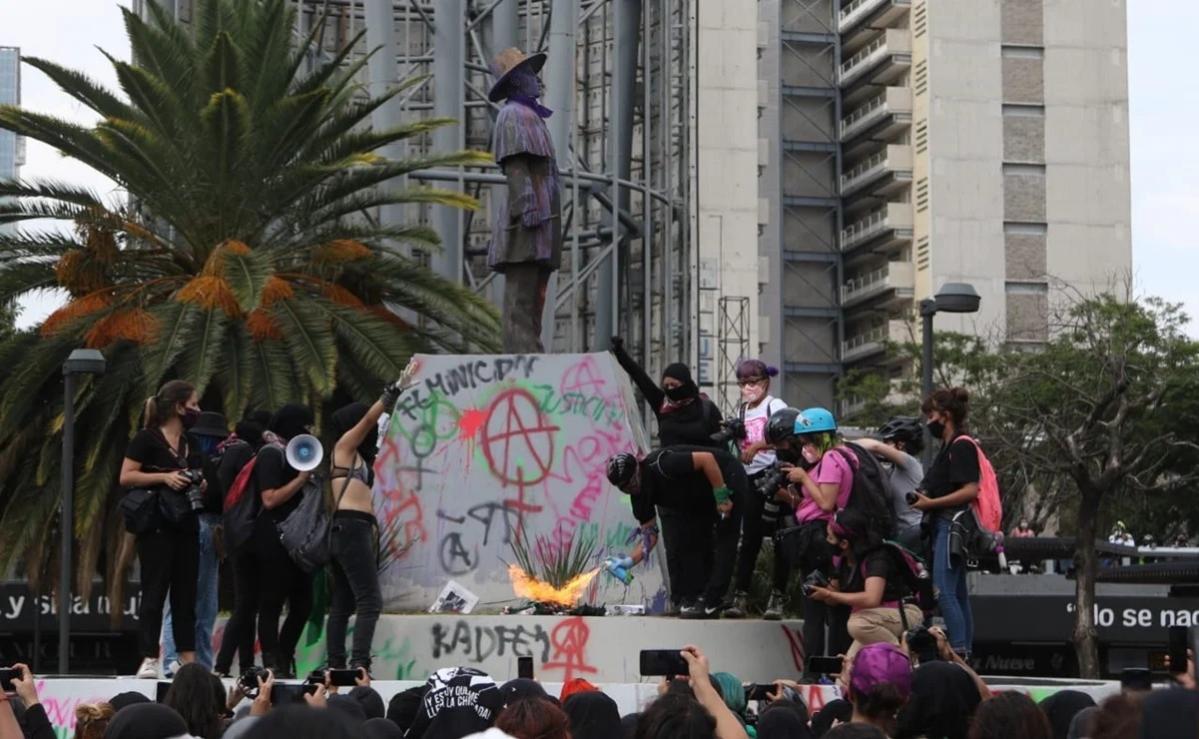 Nuevo Súper Lunes Feminista: Renombran Estaciones del Metro con