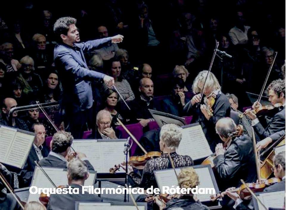 Orquesta Filarmónica de Róterdam con Daniil Trifonov al piano en el Adrienne Arsht Center.