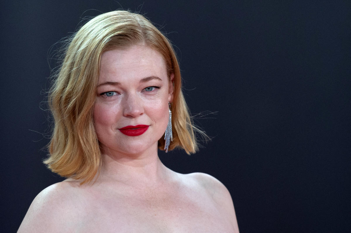 ‘Succession’ Star Sarah Snook on Shiv’s Roller Coaster Season and the ...