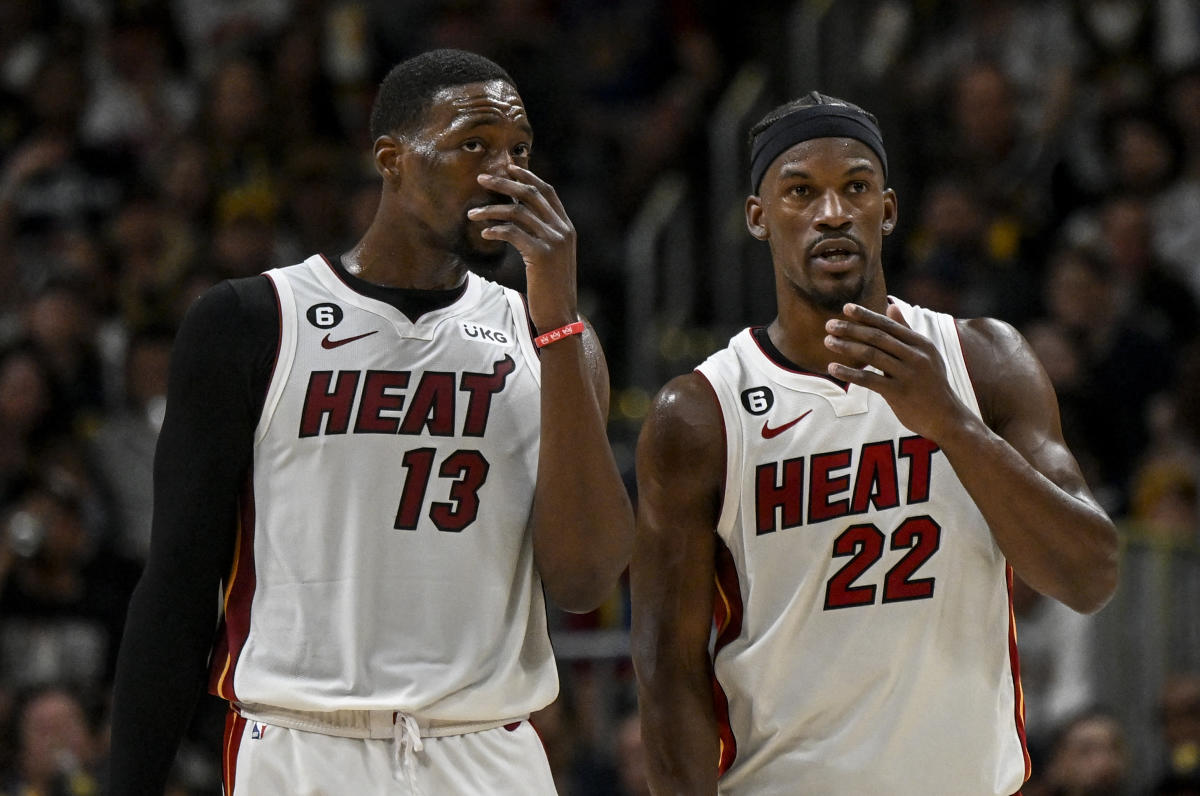 275 Miami Heat Nba Store Stock Photos, High-Res Pictures, and