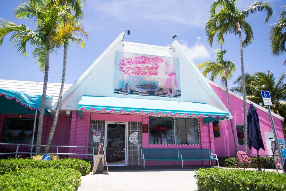 A view of the exterior of  Ellie's 50's Diner in Delray Beach, FL., on Tuesday, June 28, 2022. After 32 years in business, Delray Beach staple Ellie's 50's Diner will close its doors on July 10.