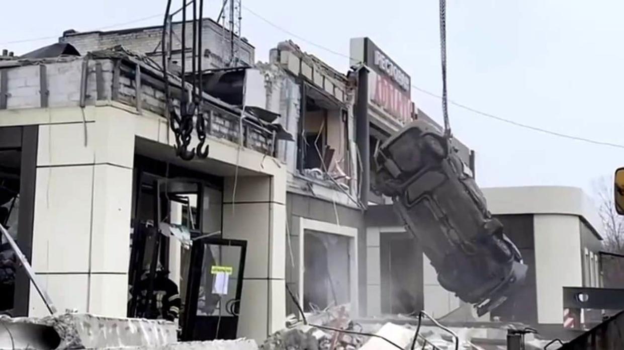 The building in Lysychansk which Russia claims was destroyed by a Ukrainian attack. Screenshot from video: Russia's Ministry of Emergency Situations