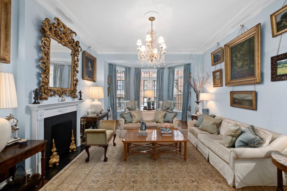 Ben and Jen also toured this home on East 69th Street asking $5.9 million. Mike Finkelstein of Duplex Imaging