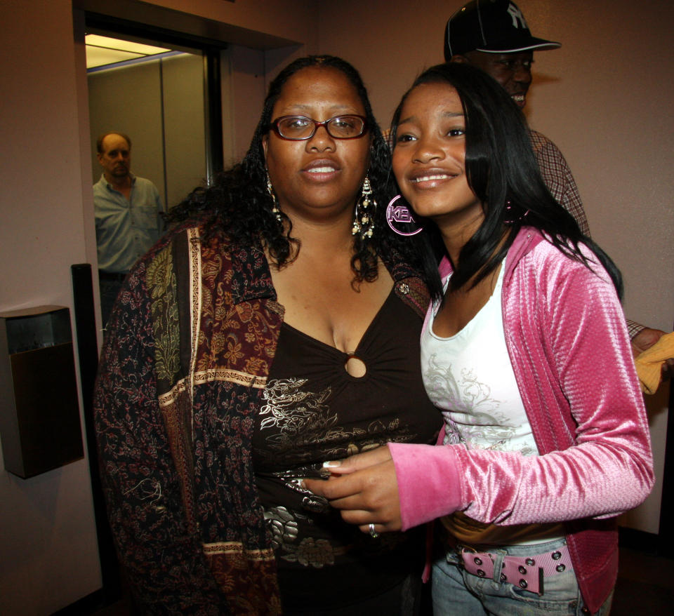 Who Is Keke Palmer’s Mom? Meet Sharon and Inside Family