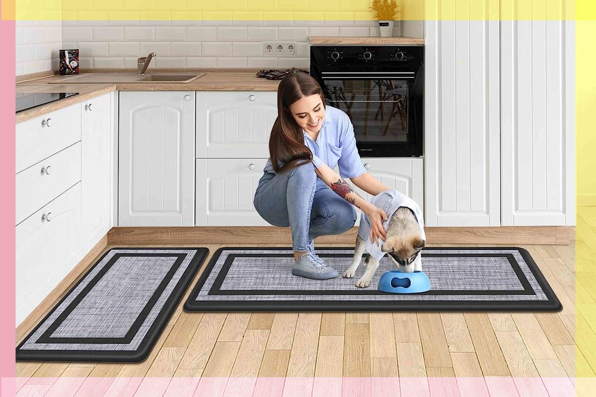 Shoppers Want Their Entire Kitchen to Be Covered with This Now-$9 Mat That  Feels Like a 'Firm-but-Soft Cloud