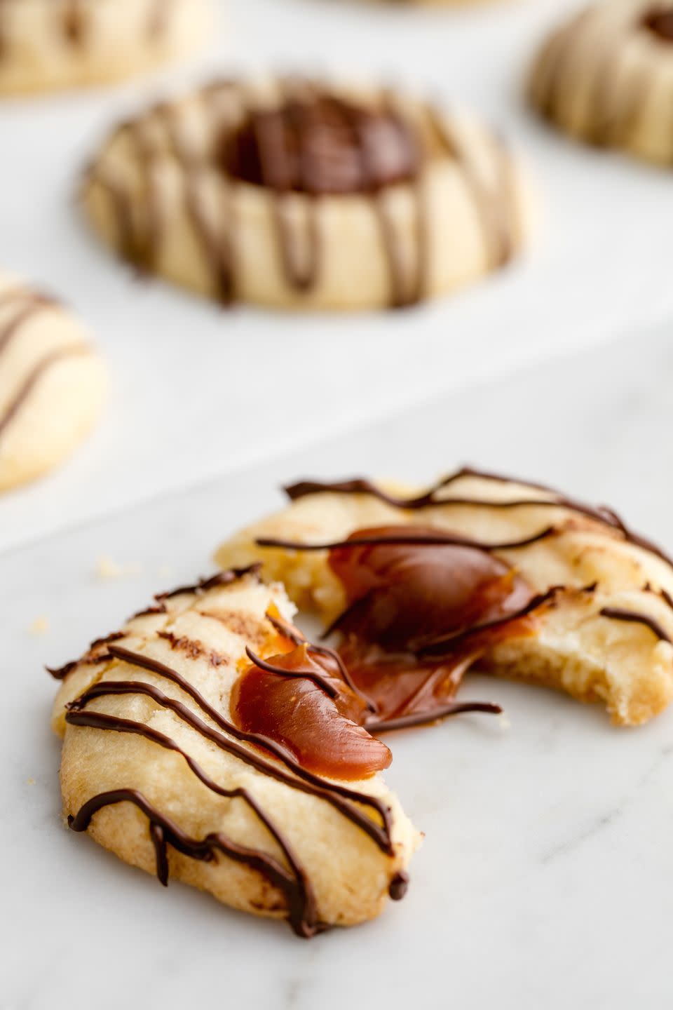 <p>When cookies and candies collide.</p><p>Get the recipe from <a href="https://www.delish.com/cooking/recipe-ideas/recipes/a50285/twix-caramel-drops-recipe/" rel="nofollow noopener" target="_blank" data-ylk="slk:Delish;elm:context_link;itc:0;sec:content-canvas" class="link ">Delish</a>.</p>