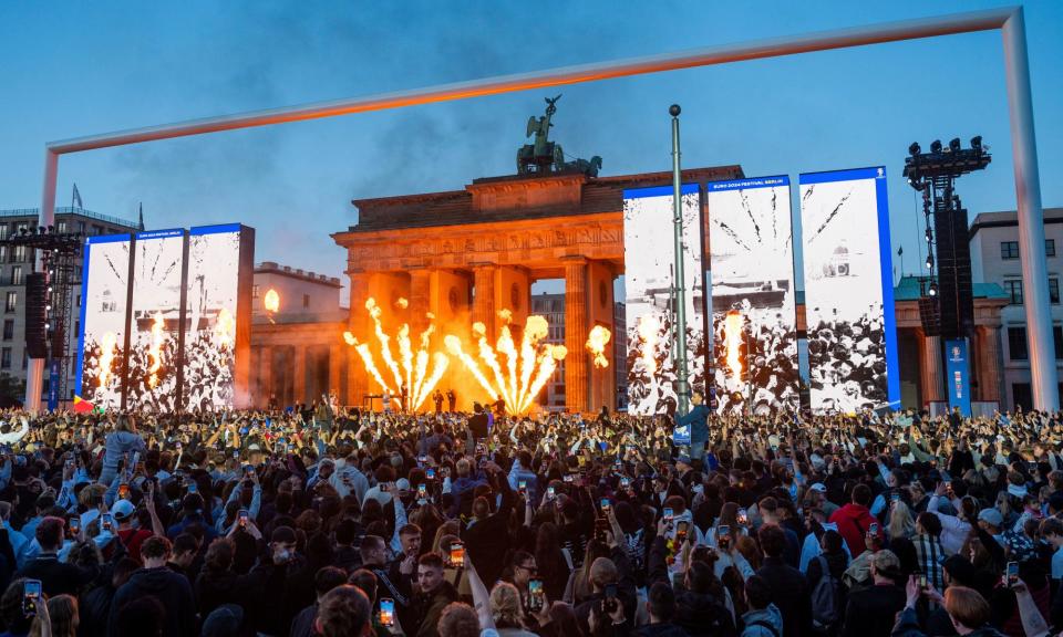 <span>Berlin’s fan mile gears up.</span><span>Photograph: Christophe Gateau/AP</span>