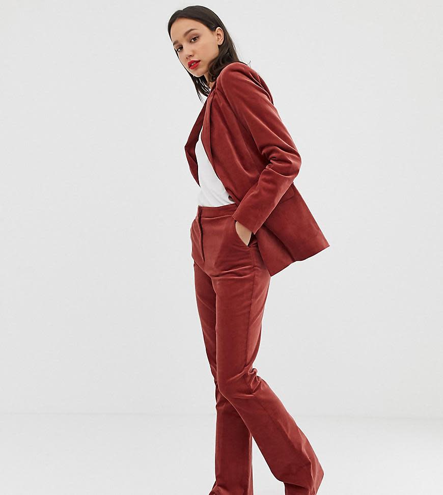 Asos Design Tall Velvet Suit Blazer and Slim Flare Suit Pants (Photo: Asos)