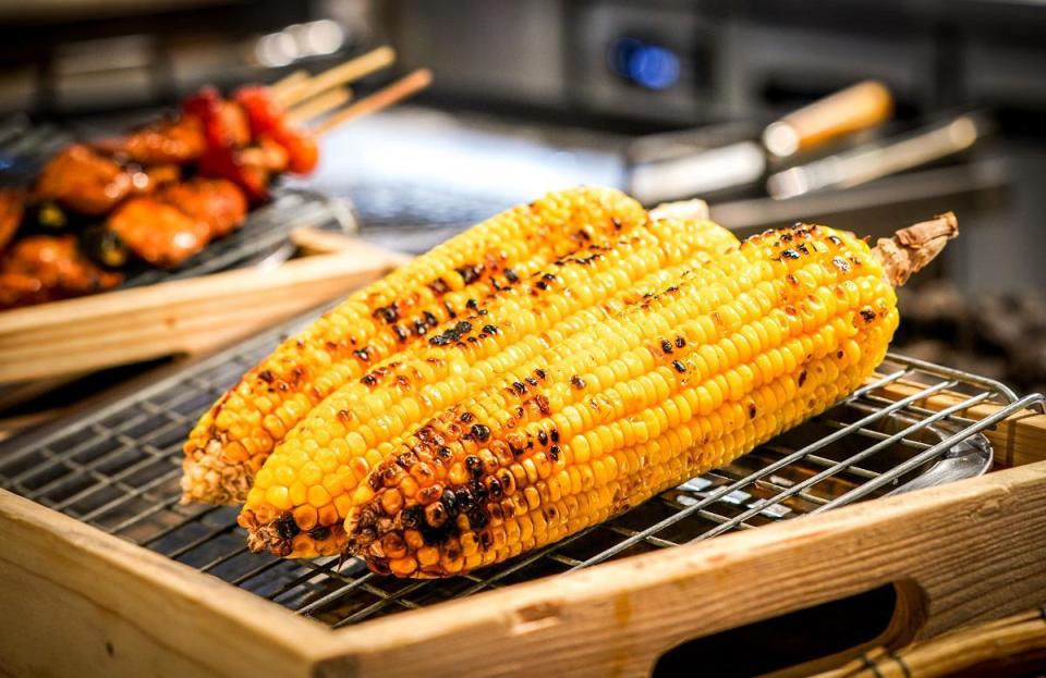 Minnesota: How to grill corn on the cob