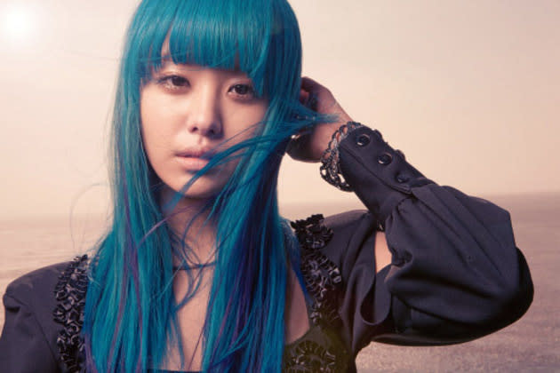 kpop blue hair