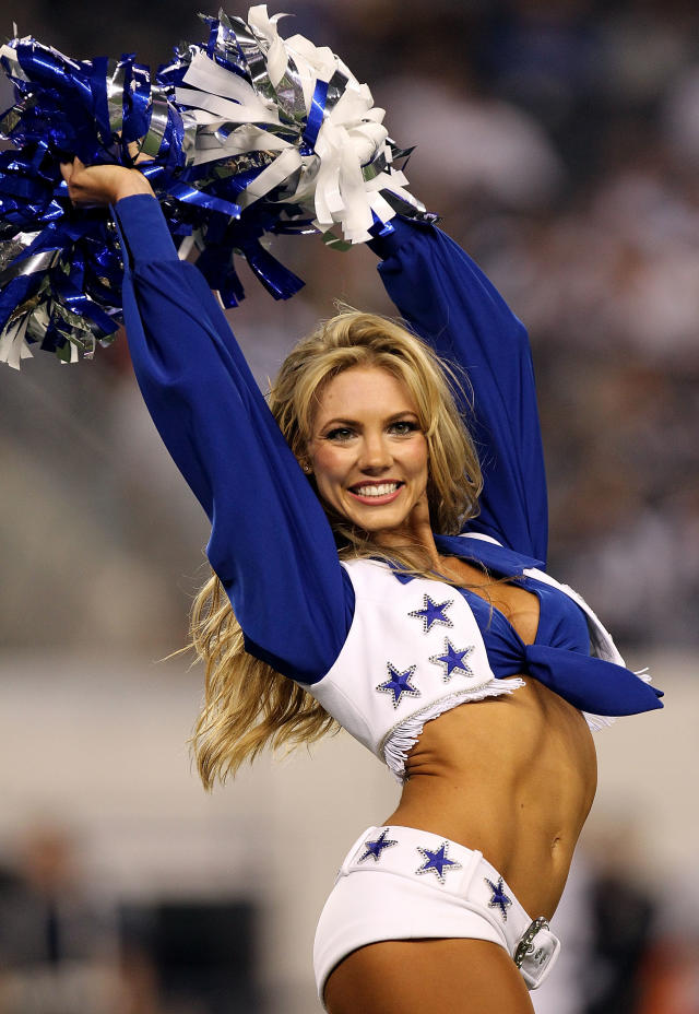 The Dallas Cowboys Cheerleaders perform in a preseason game against News  Photo - Getty Images