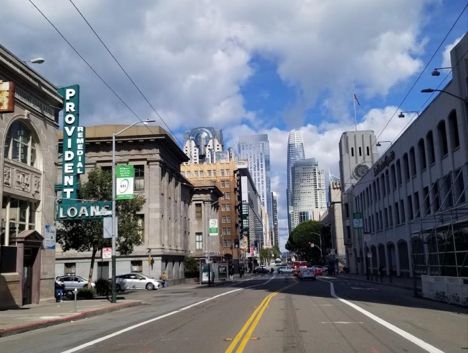 舊金山市府提案發行債券，用於城市基礎建設。（記者李怡／攝影）