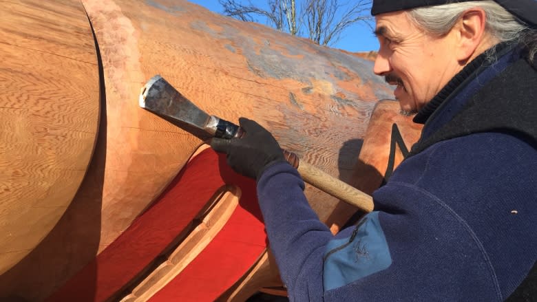 Reconciliation totem pole goes up at UBC