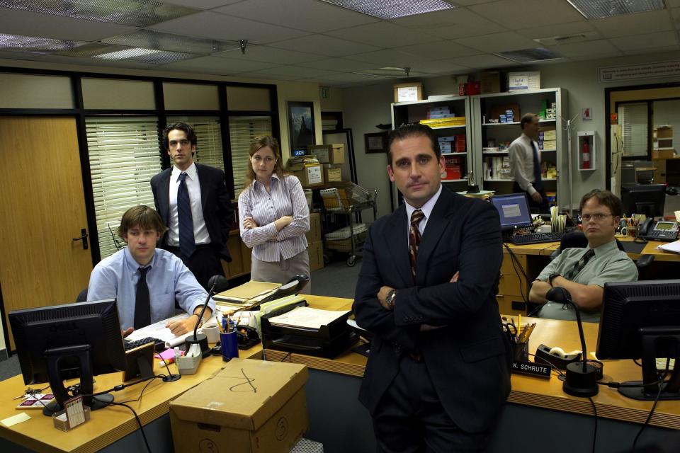 The Office TV Series 2005 - 2013 USA Creators : Greg Daniels, Ricky Gervais, Stephen Merchant 2005 Season 1, épisode 6 Hot Girl Director : Amy Heckerling John Krasinski, B.J. Novak, Jenna Fisher, Steve Carell, Rainn Wilson