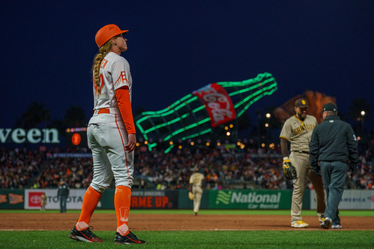 Giants assistant Alyssa Nakken makes on-field history