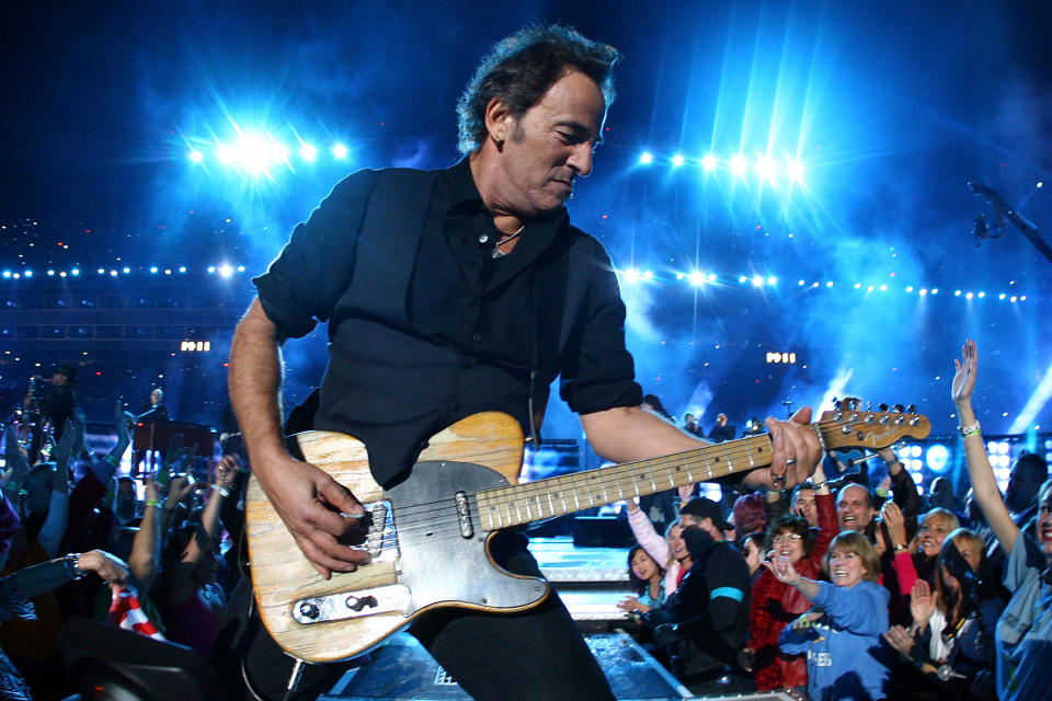 Bruce Springsteen and the E Street Band perform at the Bridgestone halftime show during Super Bowl XLIII between the Arizona Cardinals and the Pittsburgh Steelers on February 1, 2009 at Raymond James Stadium in Tampa, Florida. (Photo by Jamie Squire/Getty Images)
