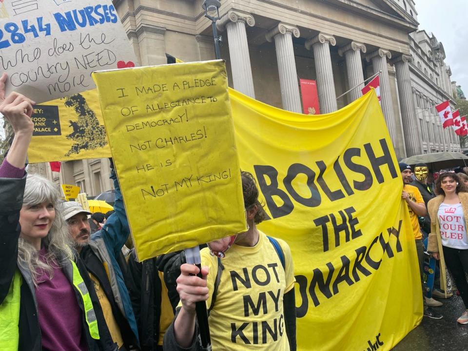 Anti-monarchist demonstrations in central London (ES)