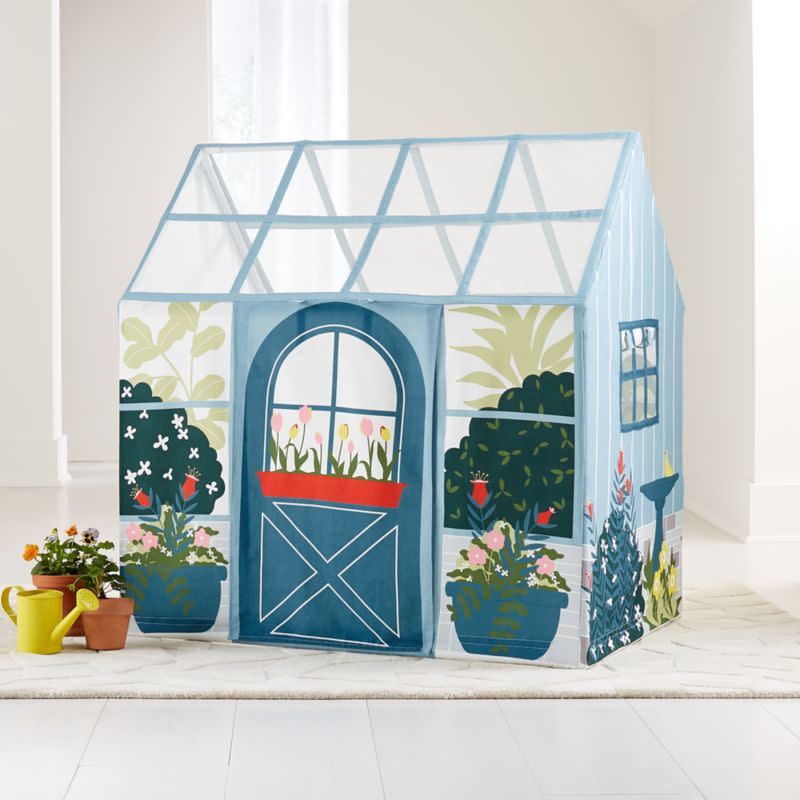 6) Indoor Garden Playhouse