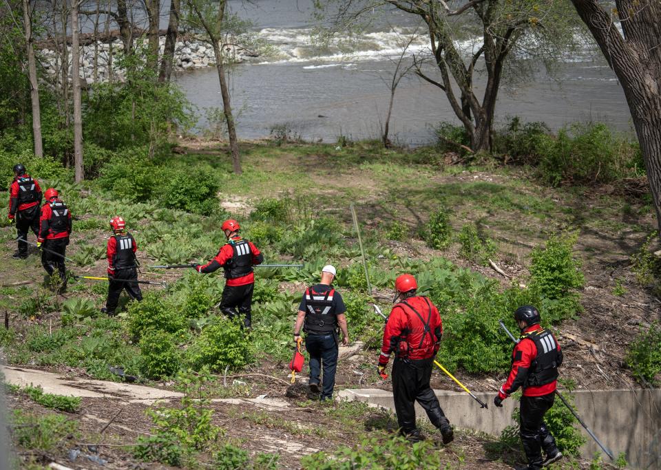 Search and recovery continues Wednesday, April 17, 2024 for two missing kayakers in White River.