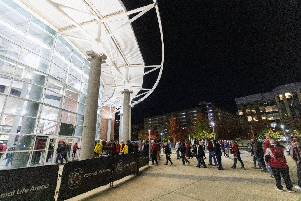 Fans enter Colonial Life Arena to see South Carolina play UCLA on Tuesday, November 29, 2022.