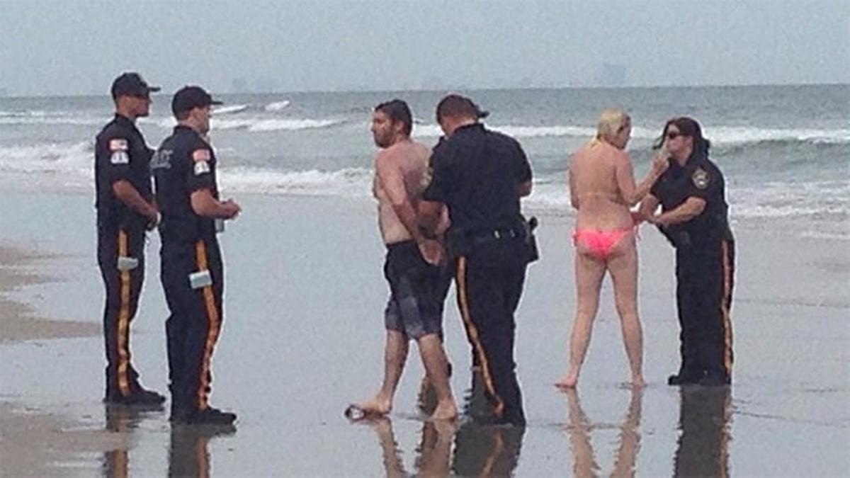 Philly pair accused of having sex in surf in Sea Isle City