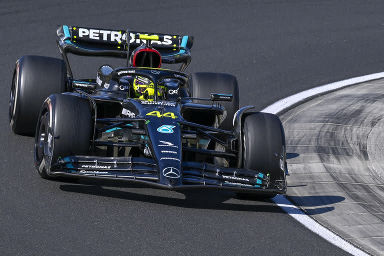 Las múltiples sensaciones de Lewis Hamilton en Hungría: de la desazón por la largada y la zozobra por el bajo rendimiento, a un desenlace que lo descubrió con ritmo para asegurarse el cuarto puesto