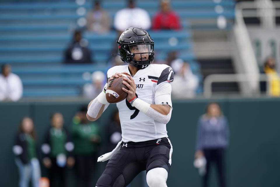 Cincinnati quarterback Desmond Ridder (9) delivered his team to victory against Tulane in a so-so effort on the road. (AP Photo/Gerald Herbert)