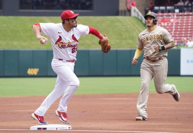 Photo: SAN DIEGO PADRES VS ST. LOUIS CARDINALS BASEBALL