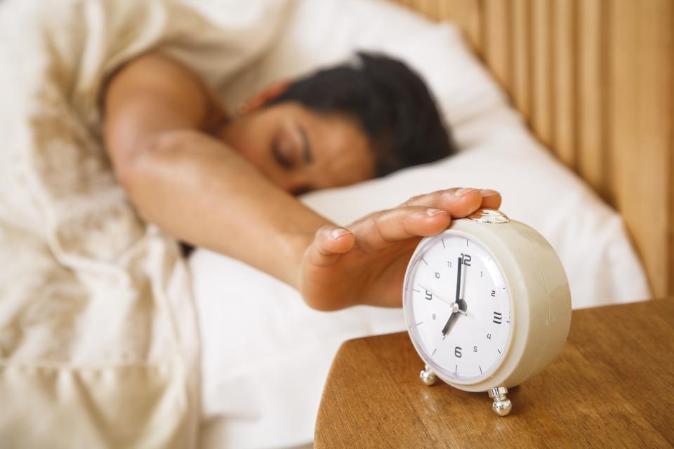 iStockphoto/Getty Images
 Survey: About 23% of people with chronic pain had 
a sleep disorder.
Stock photo of Woman waking up
Credit: Paul Maguire/iStockphoto, Getty Images
Thinkstock GETTY ID#: 176858937.jpg