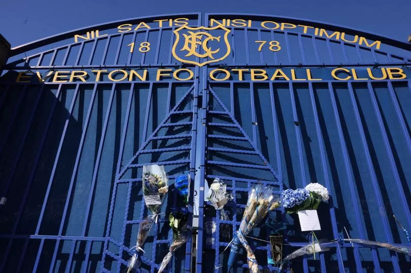 Tributes to Kevin Campbell have been tied to the gates of Goodison Park