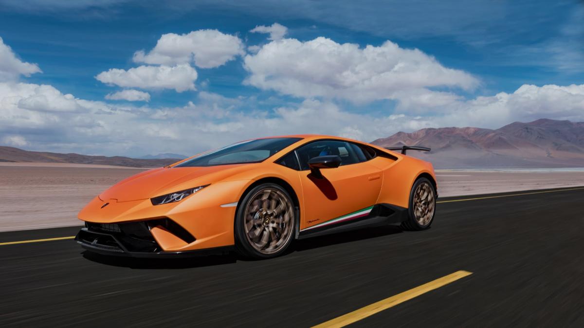 Orange Lamborghini Huracan Performante Side View Stock Footage