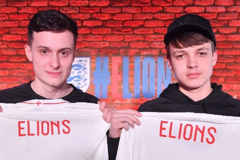 Tom Leese (FUTWIZTom) and Donovan Hunt (F2Tekkz) will represent England. (Twitter/@england)