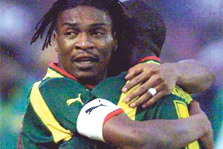 Camerún presente: Rigobert Song y Lucien Mettomo, dos pilares del seleccionado africano que estará en el Mundial