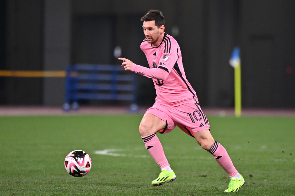 TOKYO, JAPAN - FEBRUARY 07: Lionel Messi of Inter Miami in action during the preseason friendly match between Vissel Kobe and Inter Miami at National Stadium on February 07, 2024 in Tokyo, Japan. (Photo by Kenta Harada/Getty Images)