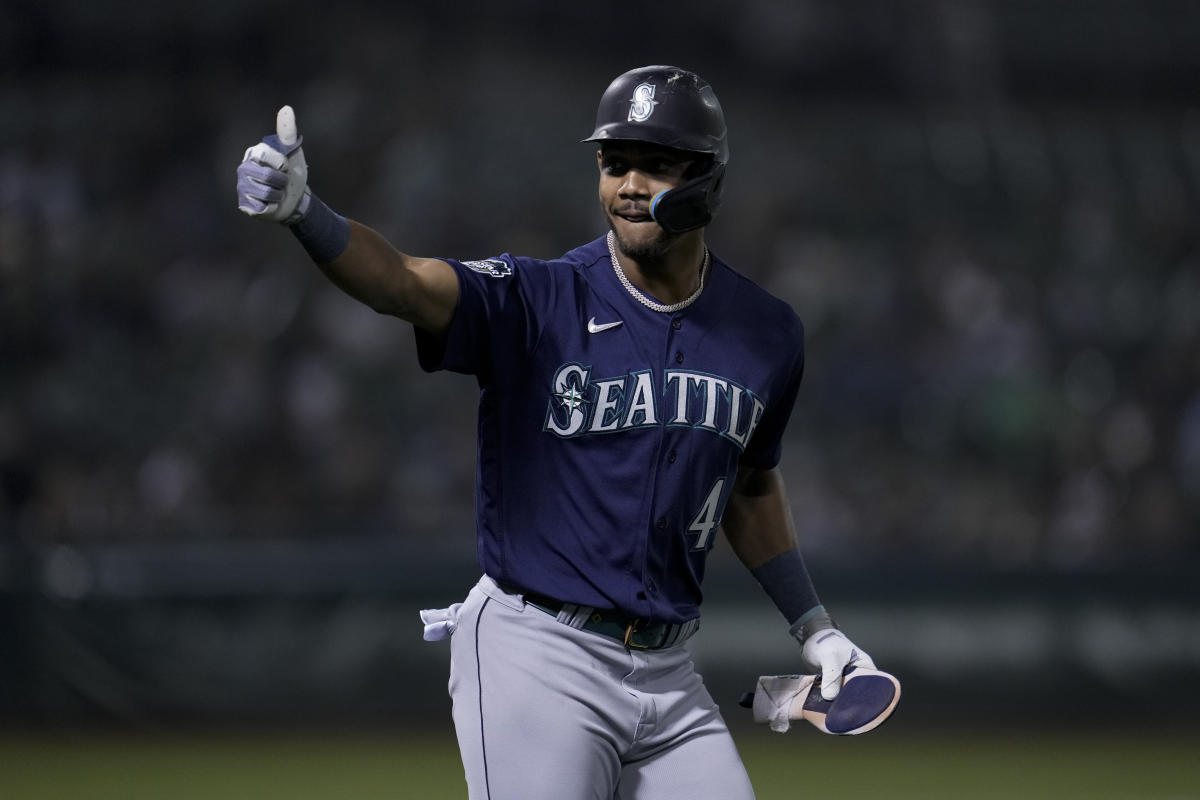 Seattle Mariners Fighting For Their Lives Against Texas Rangers