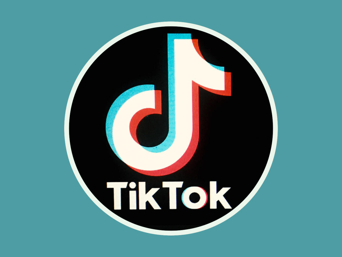 This Safe Slicer From TikTok-Famous Brand Dash Is On Sale For 40% Off –  SheKnows