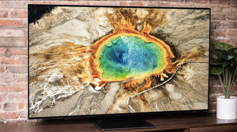 Save big on this Reviewed-approved Samsung TV today at Amazon.