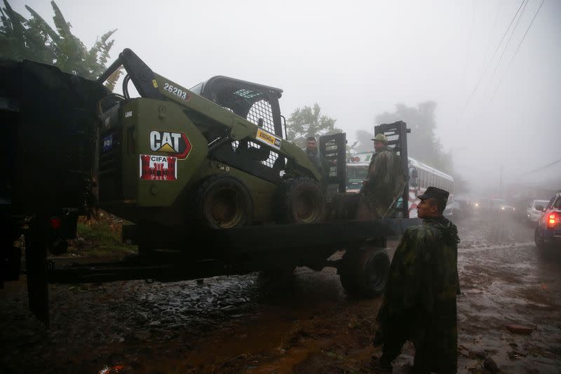 At least five soldiers were killed and one more was injured in a landslide following the Tropical storm Julia, in Comasagua