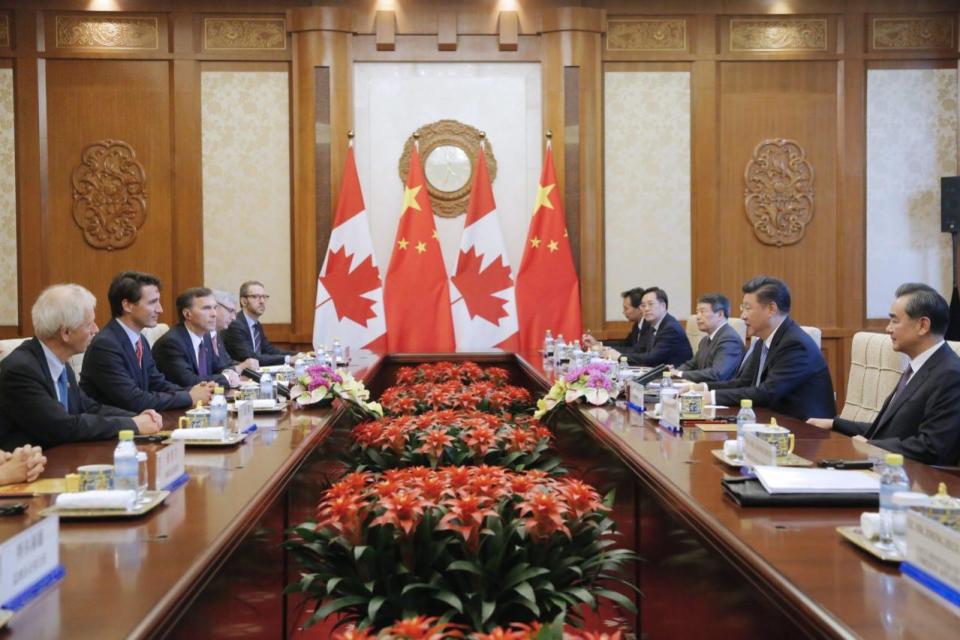 China’s President Xi Jinping, second right, and Prime Minister Justin Trudeau, second left, hold their meeting at the Diaoyutai State Guesthouse in Beijing, China, on Aug. 31, 2016. (Wu Hong/Pool Photo via AP)