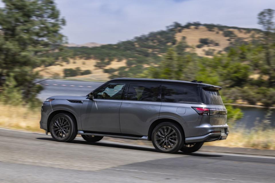 2025 infiniti qx80