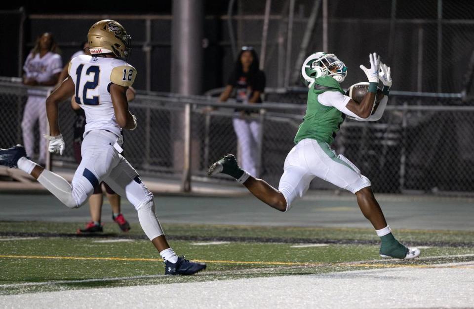 St. Mary’s Kenneth Moore III makes a touchdown catch during the game with Central Catholic at St. Mary’s High School in Stockton, Calif., Friday, August 25, 2023. St. Mary’s won the game 42-33.